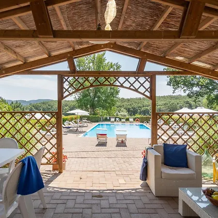 Appartement Ground Floor With Pool View Gazebo Pievescola